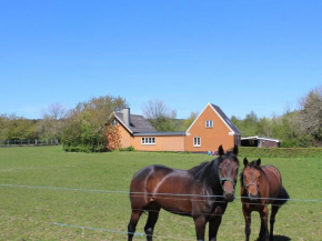 Holiday Home Adrienne - 6-4km from the sea by Interhome, Aakirkeby